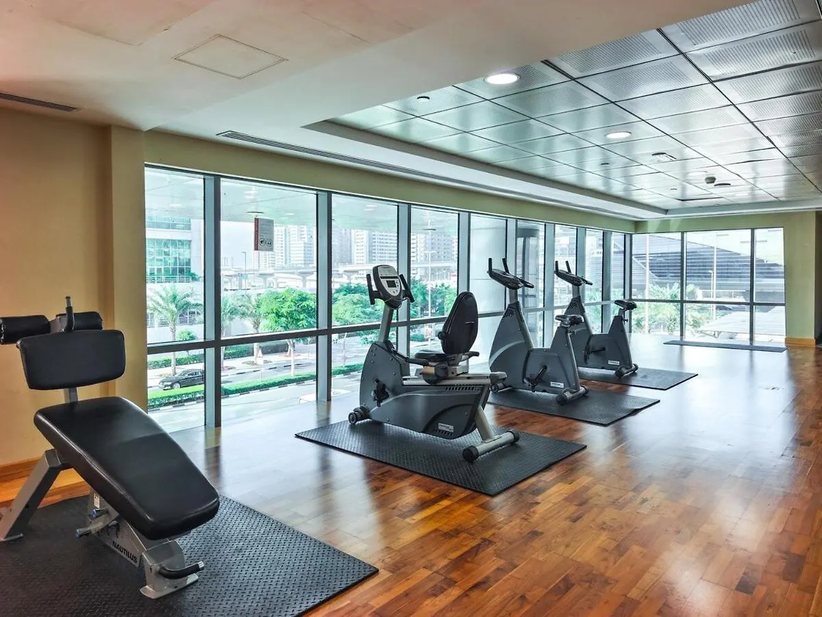 King Bed Studio - Near Metro - Pool - Fast Wifi Dubai 0*,  United Arab Emirates