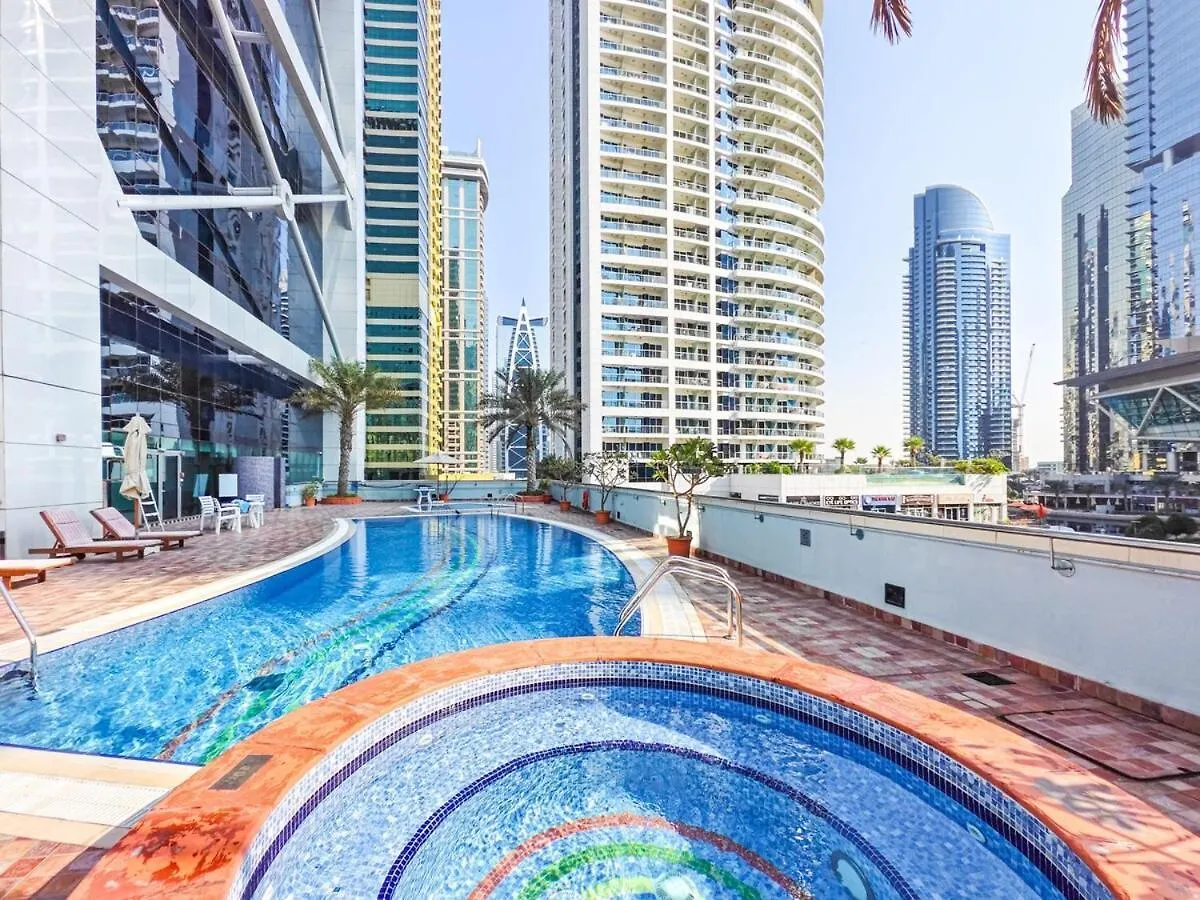 King Bed Studio - Near Metro - Pool - Fast Wifi Dubai 0*,